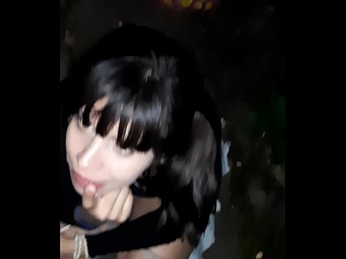 ❤️ Tänaval paisunud peenise vastu kommi eest ☑ Pornovideo at us et.porngifer.ru ☑